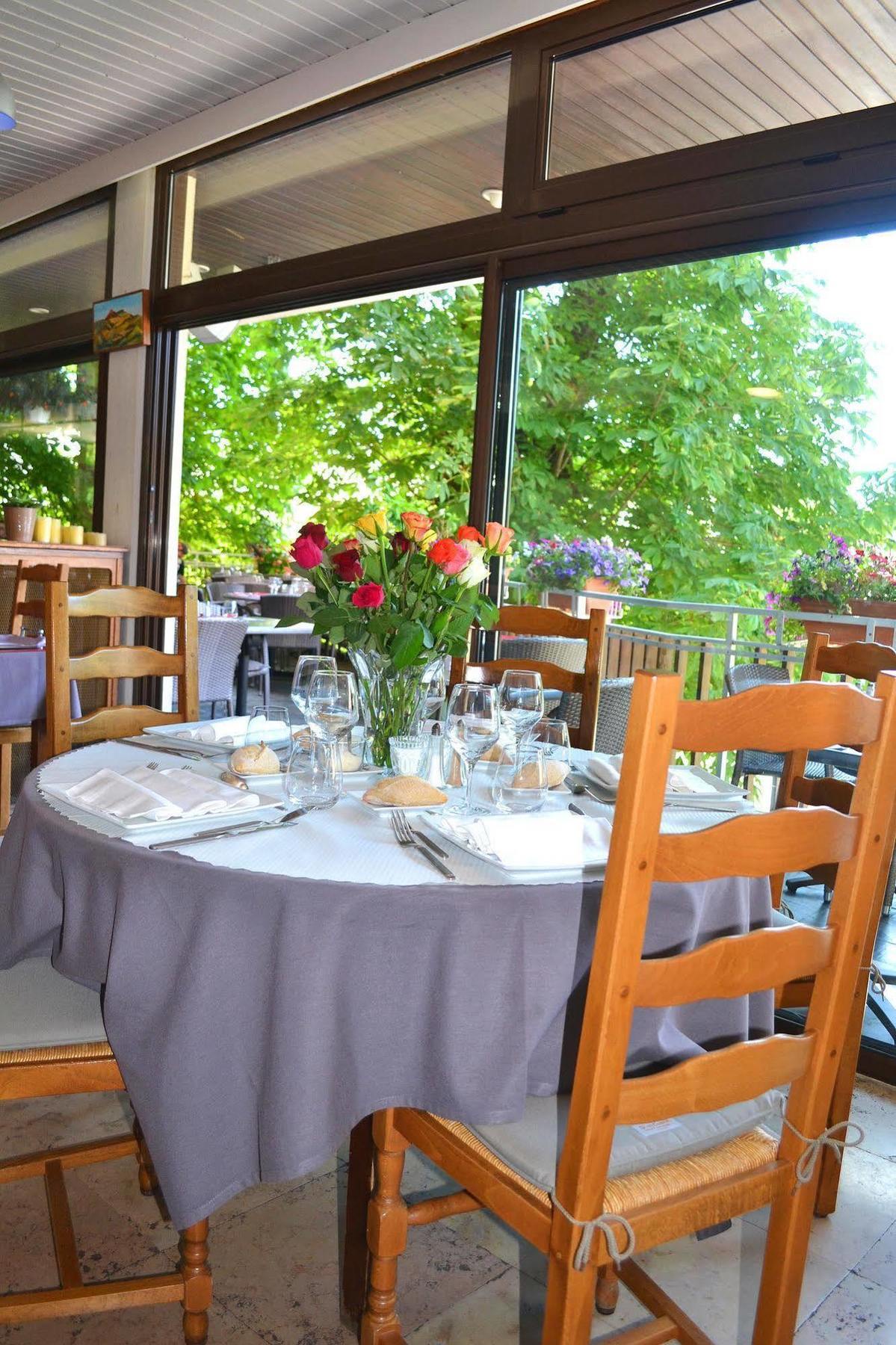 Hotel La Scala Pithiviers Eksteriør billede