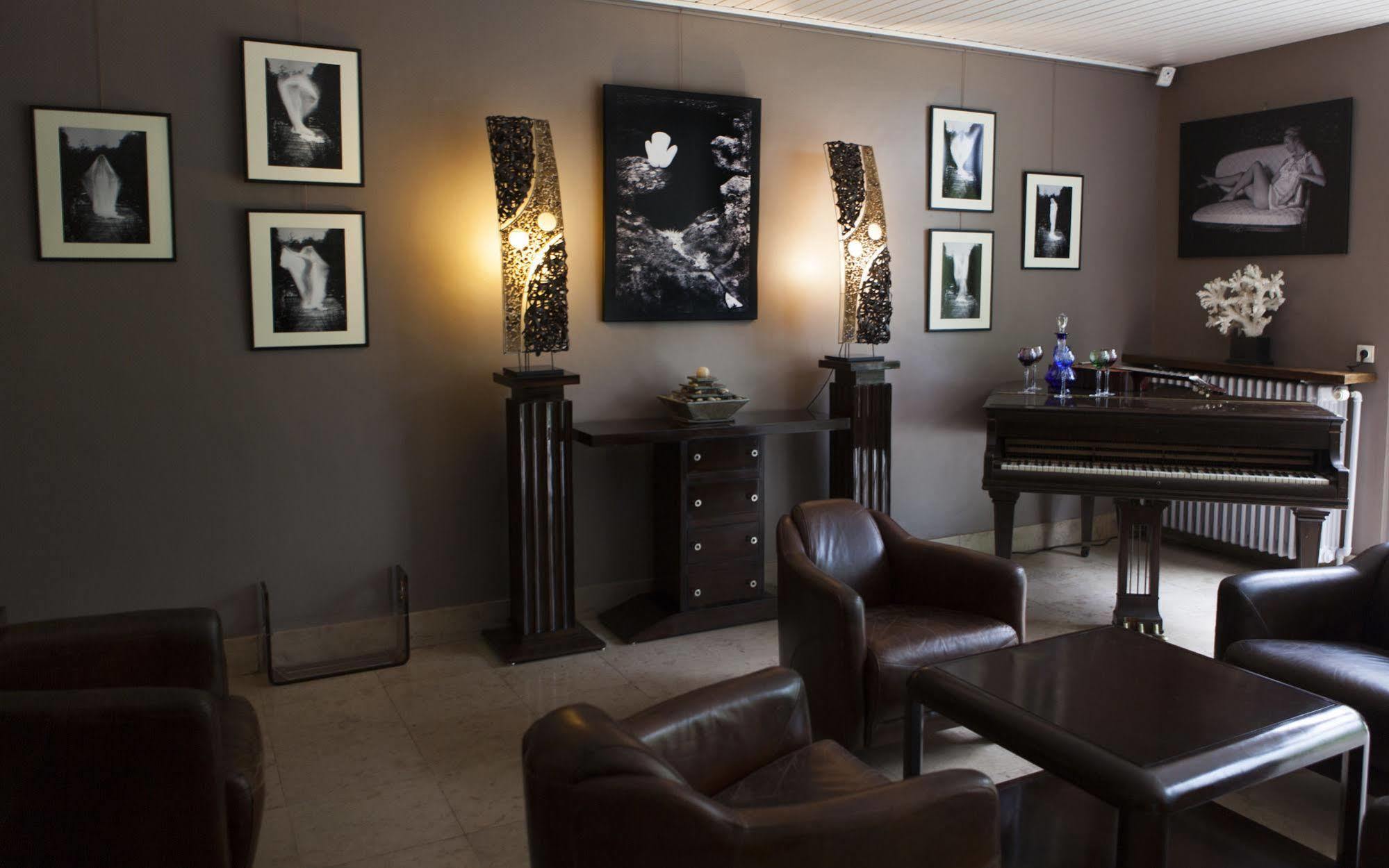 Hotel La Scala Pithiviers Eksteriør billede