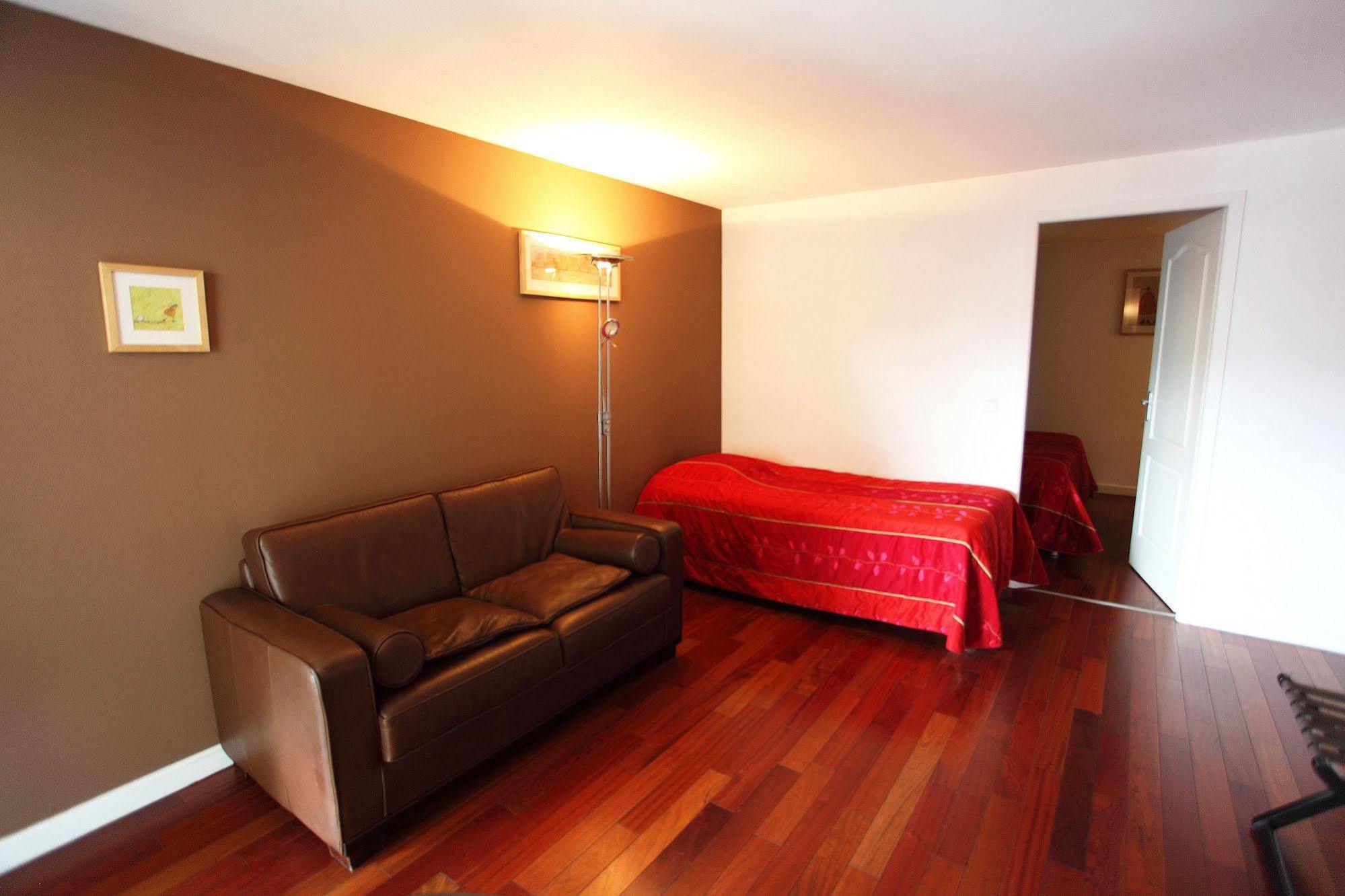 Hotel La Scala Pithiviers Eksteriør billede