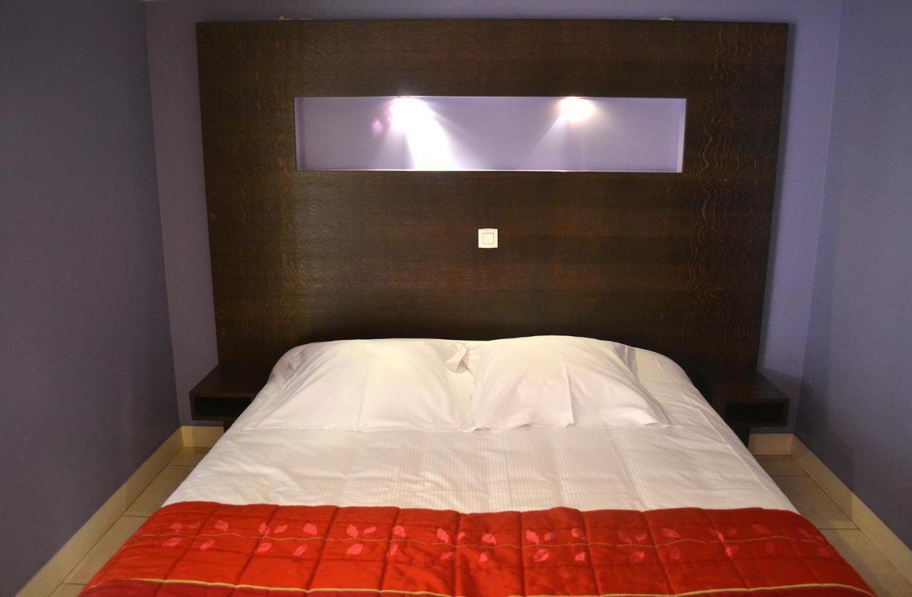 Hotel La Scala Pithiviers Eksteriør billede
